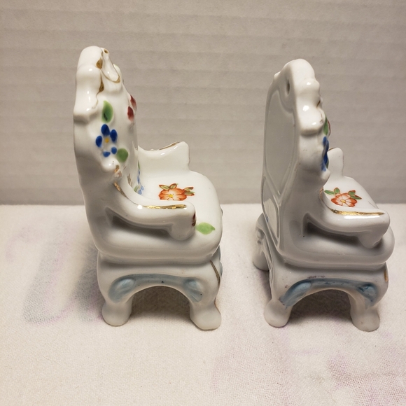 Vintage Two (2) Japan "Forget Me Nots" Porcelain Doll House Chairs - Picture 3 of 8
